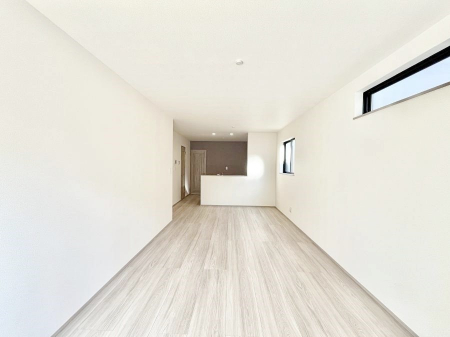 ���̑����ρ@�Ƒ������R�ƏW�܂�e���̃X�y�[�X�ɂȂ肻��