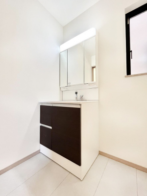 ���ʑ�E���ʏ��@���[�͂Ƌ@�\���ɗD�ꂽ���ʉ��ϑ�