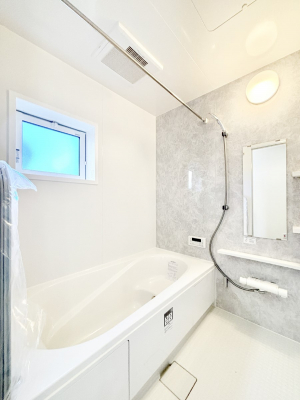 �����@����̔�����₷��؂ȃo�X�^�C���B�������Ƃ����C���y����Ŕ����Ƃ肽���ł��ˁI  