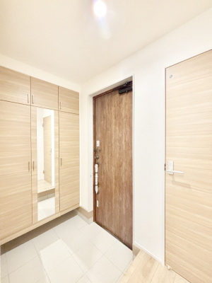 ���ց@�Ƒ��̋A��₨�q�l�������������}���錺��