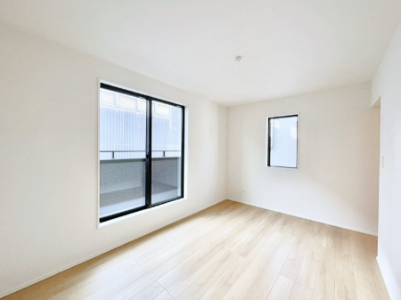 ���̑����ρ@�o���R�j�[���J�������v���X���Ă����m��