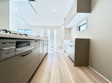 Lb`@u₩ȕʂ蔲Lb`B̂Ŗ邭Cɂ𗧂܂B