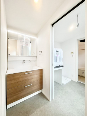 ���̑��@�g�x�x���X���[�Y�ɂ����Ȃ���E�ߏ�B  