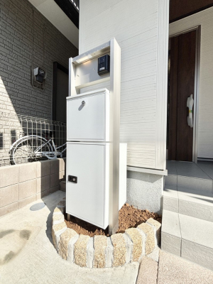 ̑@\DEC^[zE|XgEzanwЂƂɏWBGgXɂȂރVvfUCB