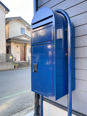 ���̑��@�V���v���f�U�C���̃|�X�g�B