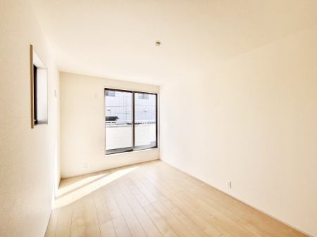 ���̑����ρ@�o���R�j�[���J�������v���X���Ă����m��