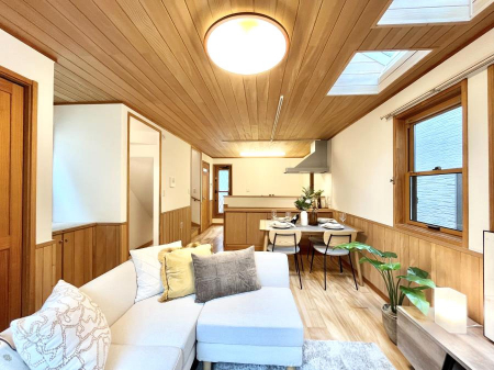 rO@Ƒ̓₩Șbŕ܂閾邢rO  