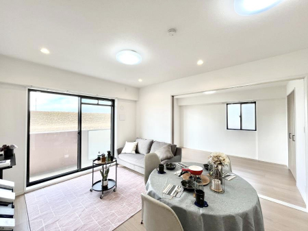 ���̑����ρ@���邢�z���������A�����̕��͋C�ɖ��������_�C�j���O�B   