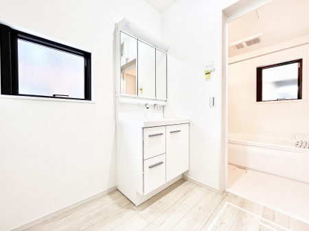 ���̑��@�g�x�x���X���[�Y�ɂ����Ȃ���E�ߏ�B  