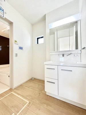 ���̑��@���������Ă���̂Ŏ��C�̑����ꏊ�ł����C���\���s���܂��B�����̐g�x�x���C�����ǂ��I