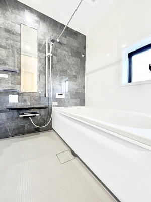 �����@����̔�����₷��؂ȃo�X�^�C���B�������Ƃ����C���y����Ŕ����Ƃ肽���ł��ˁI