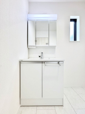 ���ʑ�E���ʏ��@�傫�����₷���O�ʋ��Ő�����������ʑ�́A�g�����Ȃ݃`�F�b�N�┧�̂������ɂ������߂ł��B 