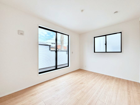 ���̑����ρ@�o���R�j�[���J�������v���X���Ă����m��