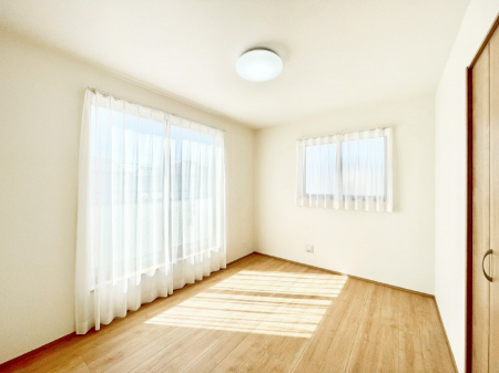 �Q���@���邢�o���R�j�[�T�C�h�ɗm����ݒu�B�ڊo�߂̗ǂ��Q���ɁB