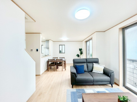 rO@Ƒ̘a₩ȉbĂBĴ郊rOłB  