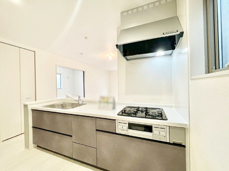 �L�b�`���@�J�E���^�[�z���Ɋy����������ׂ�B�����̂������������Ɣ��������Ȃ肻���ł��ˁB