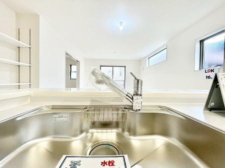 ���̑����ρ@�򐅊��̌^�̃L�b�`���Ő􂢕��p�E�����p�Ɛ؂�ւ��ȒP�I