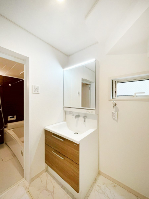 ̑@Ƃ̐ʃXy[XŒ̐gxxNN