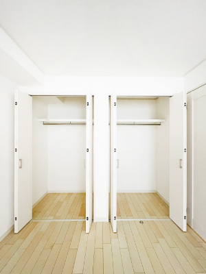 [@m̃N[[bgBŝŌ̈ߗނ܂܂B