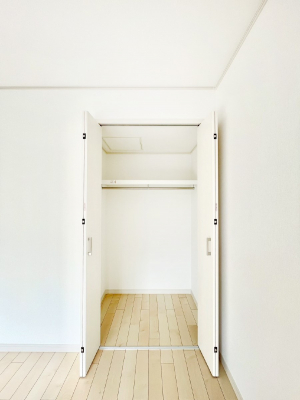 [@m̃N[[bgBŝŌ̈ߗނ܂܂B