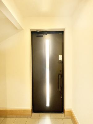 ���ց@�Ƒ��̋A��₨�q�l�������������}���錺��  