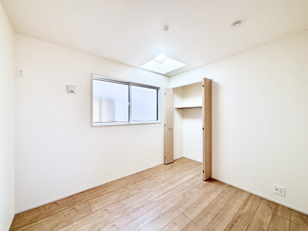 �q�������@�g�b�v���C�g�̂���m���B���R�̌���������Ė��邭�߂����܂��B  