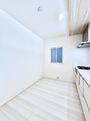 �L�b�`���@�|�b�v�A�b�v�V�䂪�f�G�ȃL�b�`���I��������̂ō̌����Ƃꊷ�C�ɂ��𗧂��܂��B