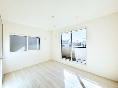 ���̑����ρ@�o���R�j�[���J�������v���X���Ă����m��