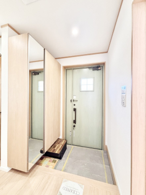 ���ց@�Ƒ��̋A��₨�q�l�������������}���錺��