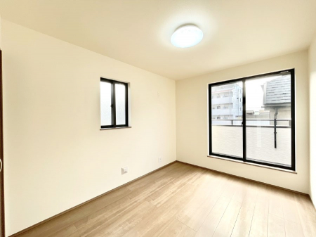 ���̑����ρ@���邢�o���R�j�[�T�C�h�ɗm����ݒu�B�ڊo�߂̗ǂ��Q���ɁB 