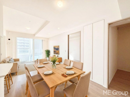 rO@͋Ĉkcj͉Ƒ݂Ȃ̉Kԁ@ƋCGł