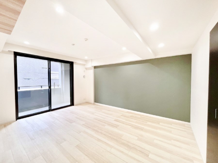 rO@ANZgNXԂɍʂ炵Ă܂ 