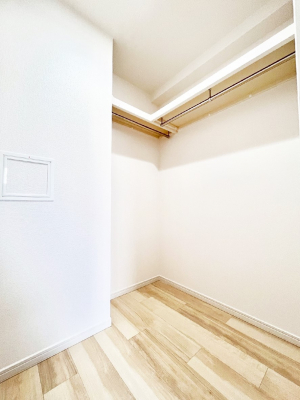 ̑@EH[NCN[[bg̊pŐԃXbL