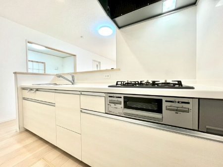 Lb`@ȂłƑƂ̉by߂ΖʃLb`