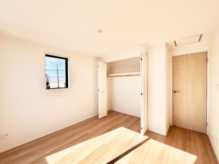 Q@g₷`ŃxbgƋ̒uɂ邱Ƃ܂B 