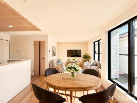 rO@vCoV[2KrO͖邭JՂI@ƋCGł