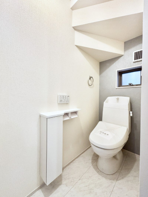 gC@gC1K2KꂼɔzuĂĂƂĂ֗łB 