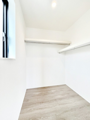 ̑@ߗނnK[Ɋ|܂܎[łWICBߗނ̐ڂ₷ĕ֗łI