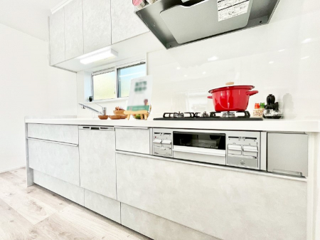 Lb`@̂閾邢Lb`BCɂ𗧂܂B 