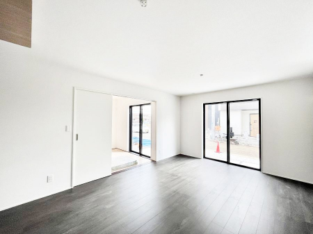 ���̑����ρ@�Ƒ������R�ƏW�܂�e���̃X�y�[�X�ɂȂ肻��