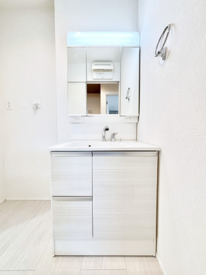 ���ʑ�E���ʏ��@�傫�����₷���O�ʋ��Ő�����������ʑ�́A�g�����Ȃ݃`�F�b�N�┧�̂������ɂ������߂ł��B 