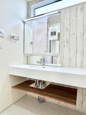 ���ʑ�E���ʏ��@�傫�����₷���O�ʋ��Ő�����������ʑ�́A�g�����Ȃ݃`�F�b�N�┧�̂������ɂ������߂ł��B 