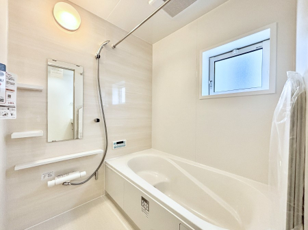 �����@����̔�����₷��؂ȃo�X�^�C���B�������Ƃ����C���y����Ŕ����Ƃ肽���ł��ˁI  