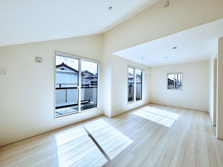 �Q���@���邢�o���R�j�[�T�C�h�ɗm����ݒu�B�ڊo�߂̗ǂ��Q���ɁB 