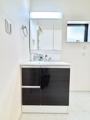 ���ʑ�E���ʏ��@�傫�����₷���O�ʋ��Ő�����������ʑ�́A�g�����Ȃ݃`�F�b�N�┧�̂������ɂ������߂ł��B 