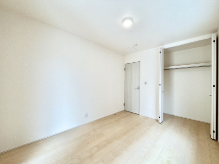 �q�������@�q�������ɂ��������߂Ȏ��[�X�y�[�X�����Ղ�̋���