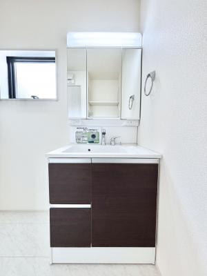 ���ʑ�E���ʏ��@�傫�����₷���O�ʋ��Ő�����������ʑ�́A�g�����Ȃ݃`�F�b�N�┧�̂������ɂ������߂ł��B 