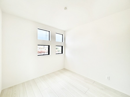 �q�������@�q�ǂ������ɂ҂�����̖��邢��ԁB