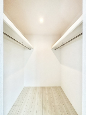 ���̑��@�ߗނ��n���K�[�Ɋ|�����܂܎��[�ł���WIC�B�ߗނ̐������ڂ����₷���ĕ֗��ł��I