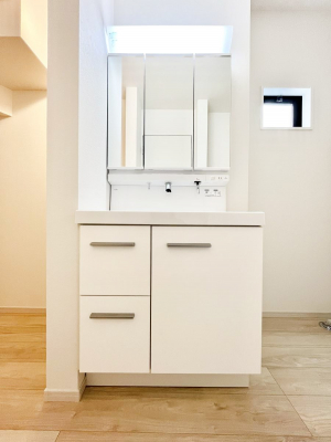 ���ʑ�E���ʏ��@���[�͂Ƌ@�\���ɗD�ꂽ���ʉ��ϑ�